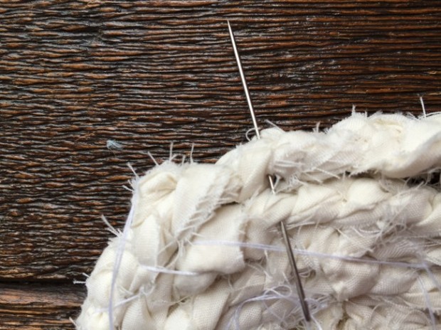 how to make a braided coaster 12