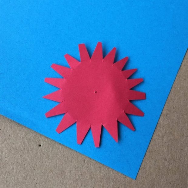 garden of blooming paper flowers (8)