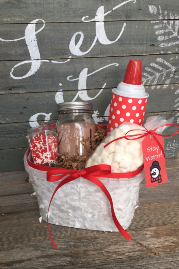 showing-kindness-with-a-doorstep-hot-chocolate-basket-9