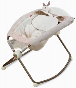 Fisher-Price-Deluxe-Newborn-Rock-N-Play-Sleeper-Deal-258x300