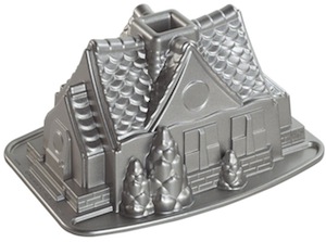 Gingerbread House pan