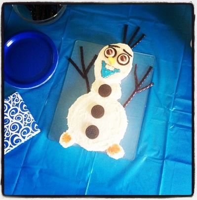 Frozen Movie Cake with Starburst nose