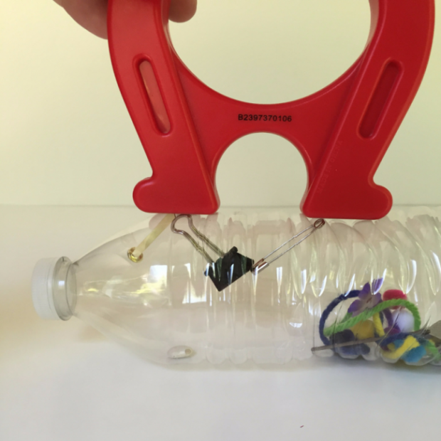 homemade magnet play jar 7